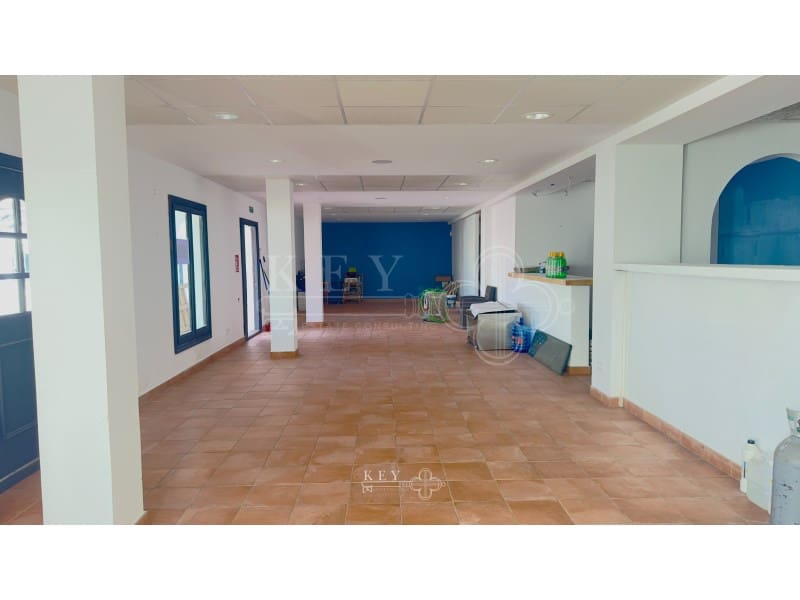 Comercial para arrendar em Ciutadella de Menorca - 3 000 € (Ref: 10168448)