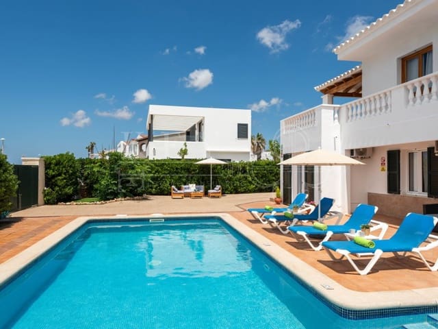 4 soverom Villa til salgs i Cala Blanca, Ciutadella de Menorca med svømmebasseng - € 1 260 000 (Ref: 10168449)