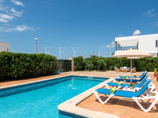 4 soverom Villa til salgs i Cala Blanca, Ciutadella de Menorca med svømmebasseng - € 1 260 000 (Ref: 10168449)