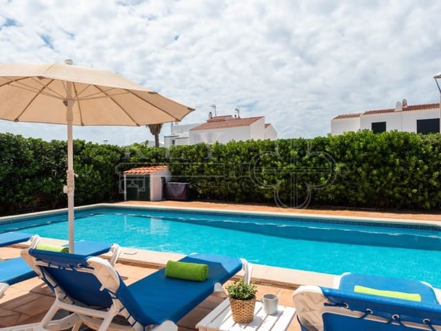 4 soverom Villa til salgs i Cala Blanca, Ciutadella de Menorca med svømmebasseng - € 1 260 000 (Ref: 10168449)