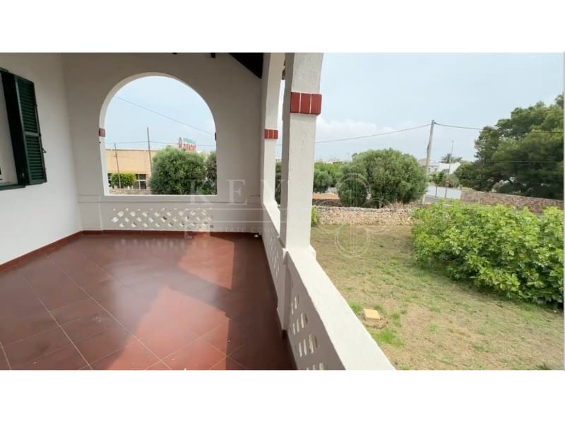 4 soveværelse Villa til salg i Ciutadella de Menorca - € 625.000 (Ref: 10168451)