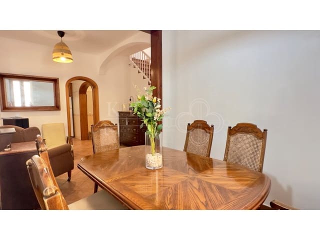4 slaapkamer Huis te koop in Ciutadella, Ciutadella de Menorca - € 585.000 (Ref: 10168461)