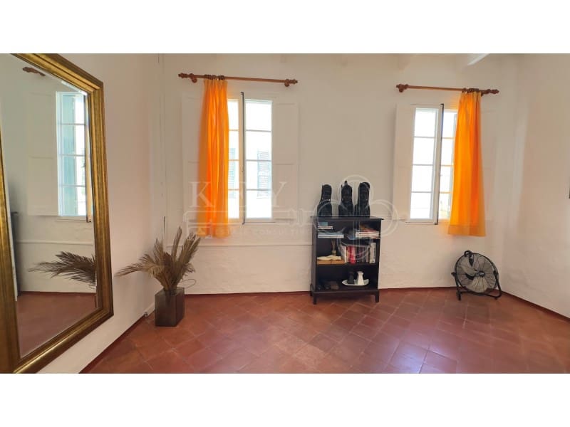 4 makuuhuone Omakotitalo myytävänä paikassa Ciutadella de Menorca - 585 000 € (Ref: 10168461)