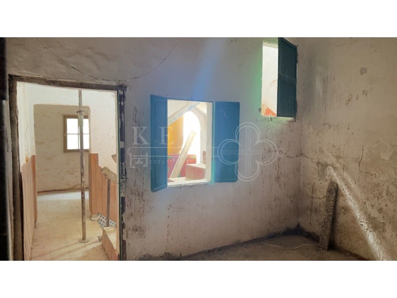 3 slaapkamer Huis te koop in Ciutadella de Menorca - € 260.000 (Ref: 10168462)