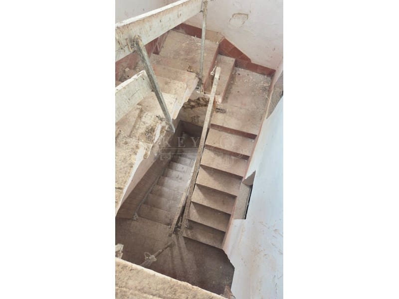 3 slaapkamer Huis te koop in Ciutadella de Menorca - € 260.000 (Ref: 10168462)