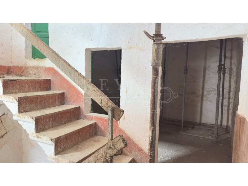 3 slaapkamer Huis te koop in Ciutadella de Menorca - € 260.000 (Ref: 10168462)
