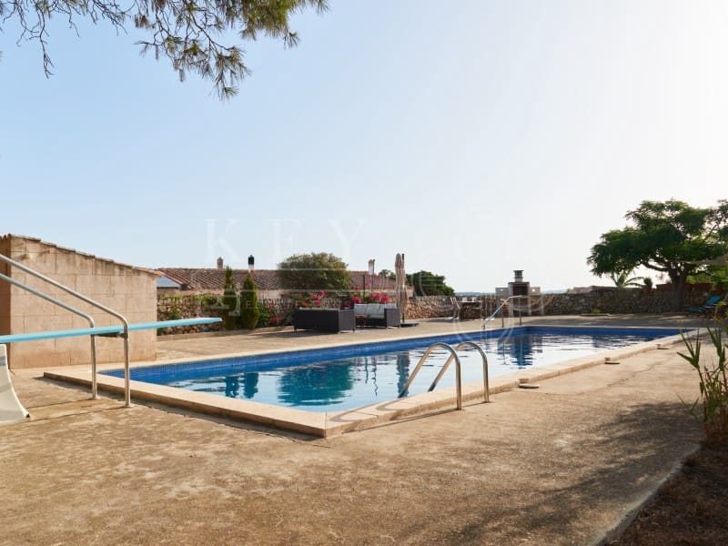Finca/Casa Rural de 5 habitaciones en Ciutadella de Menorca en venta con piscina garaje - 2.250.000 € (Ref: 10168464)