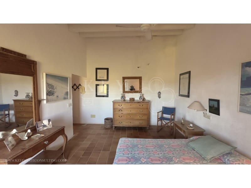 5 soverom Finca/Herregård til salgs i Cala Blanca - € 1 350 000 (Ref: 10168465)