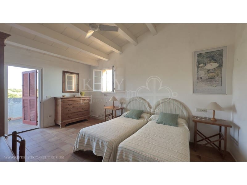 5 soverom Finca/Herregård til salgs i Cala Blanca - € 1 350 000 (Ref: 10168465)
