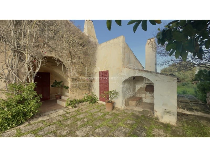 5 soverom Finca/Herregård til salgs i Cala Blanca - € 1 350 000 (Ref: 10168465)