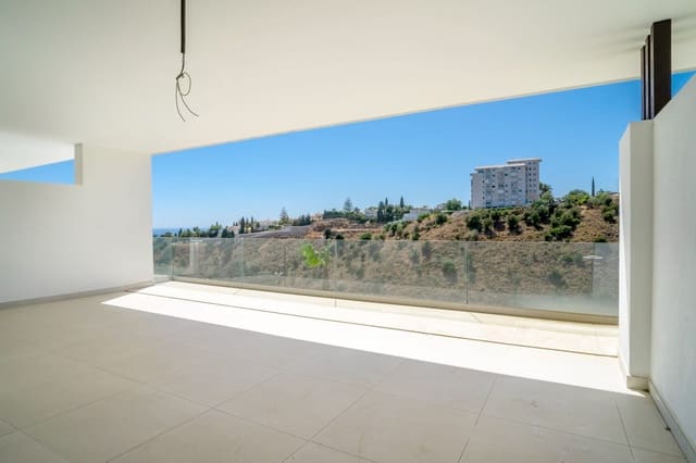 2 soverom Leilighet til salgs i Torreblanca, Fuengirola med svømmebasseng garasje - € 499 000 (Ref: 10103437)