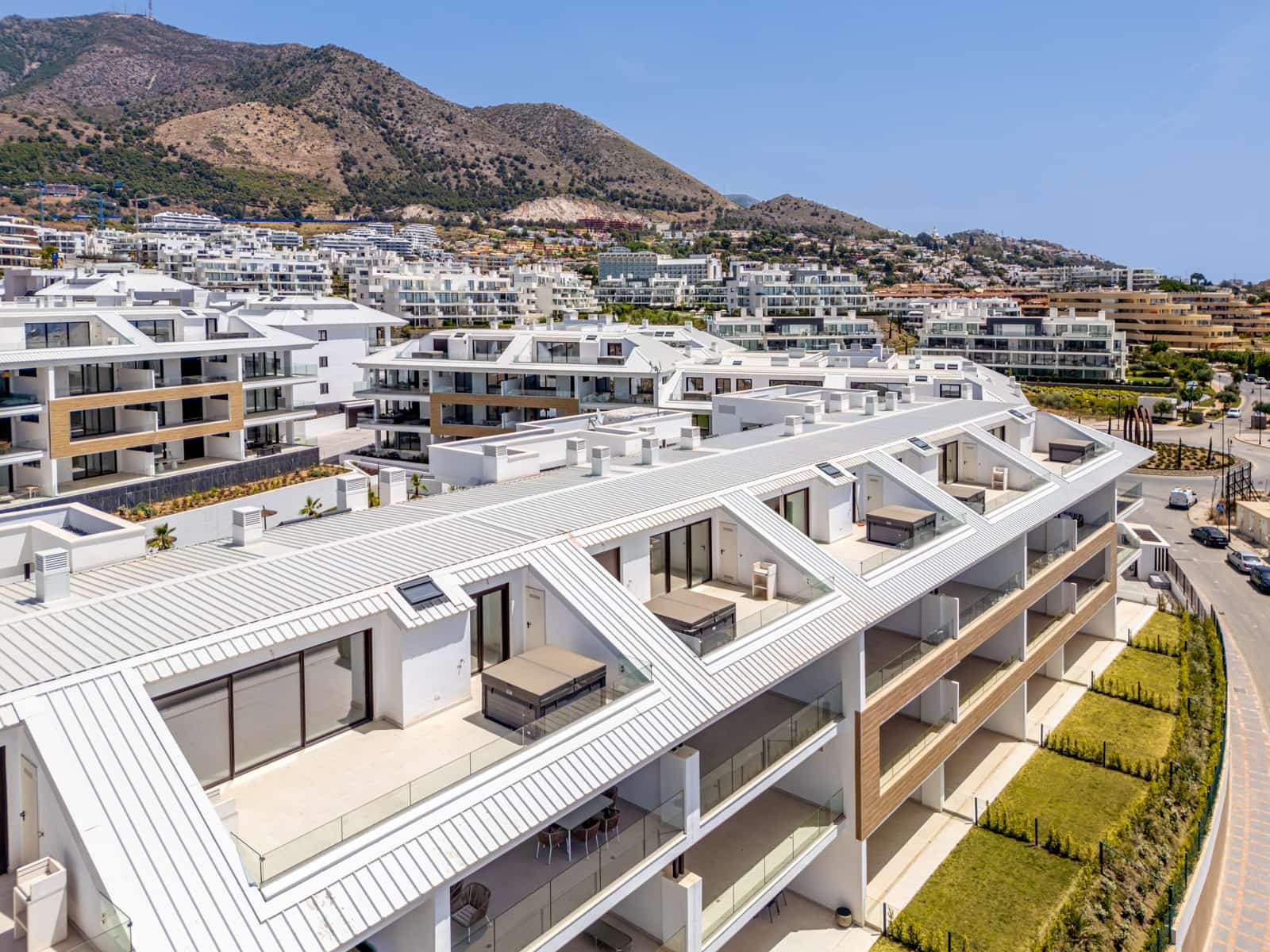 Ático de 3 habitaciones en Fuengirola en venta con piscina garaje - 899.000 € (Ref: 10103494)
