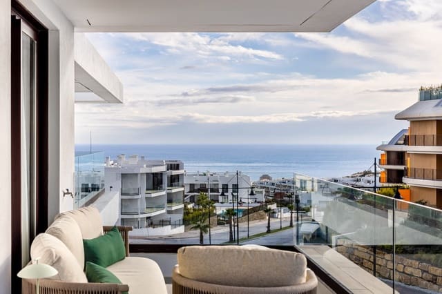 2 soverom Penthouse til salgs i El Higuerón, Fuengirola med svømmebasseng garasje - € 599 000 (Ref: 10103499)