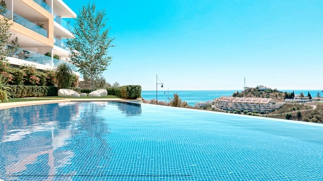 2 soverom Penthouse til salgs i El Higuerón, Fuengirola med svømmebasseng garasje - € 599 000 (Ref: 10103499)