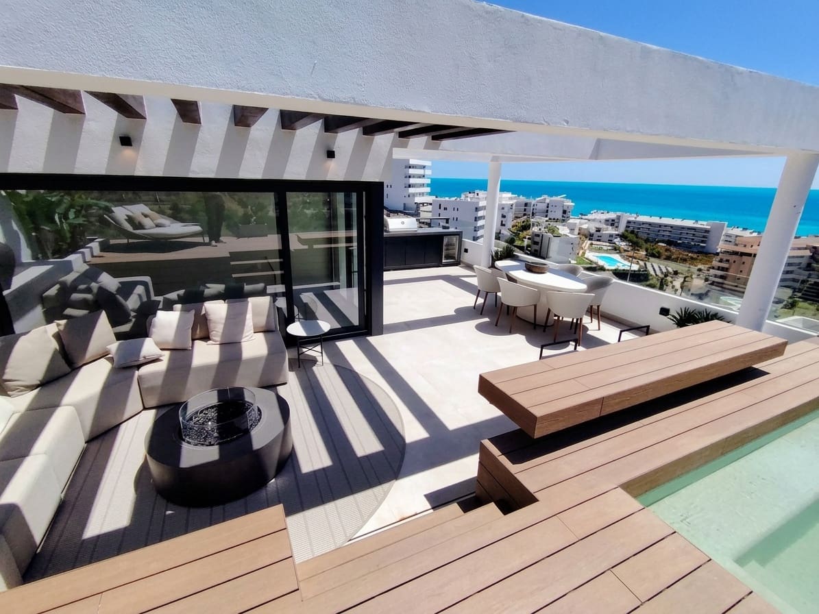 Adosado de 4 habitaciones en Fuengirola en venta con piscina garaje - 1.650.000 € (Ref: 10104265)