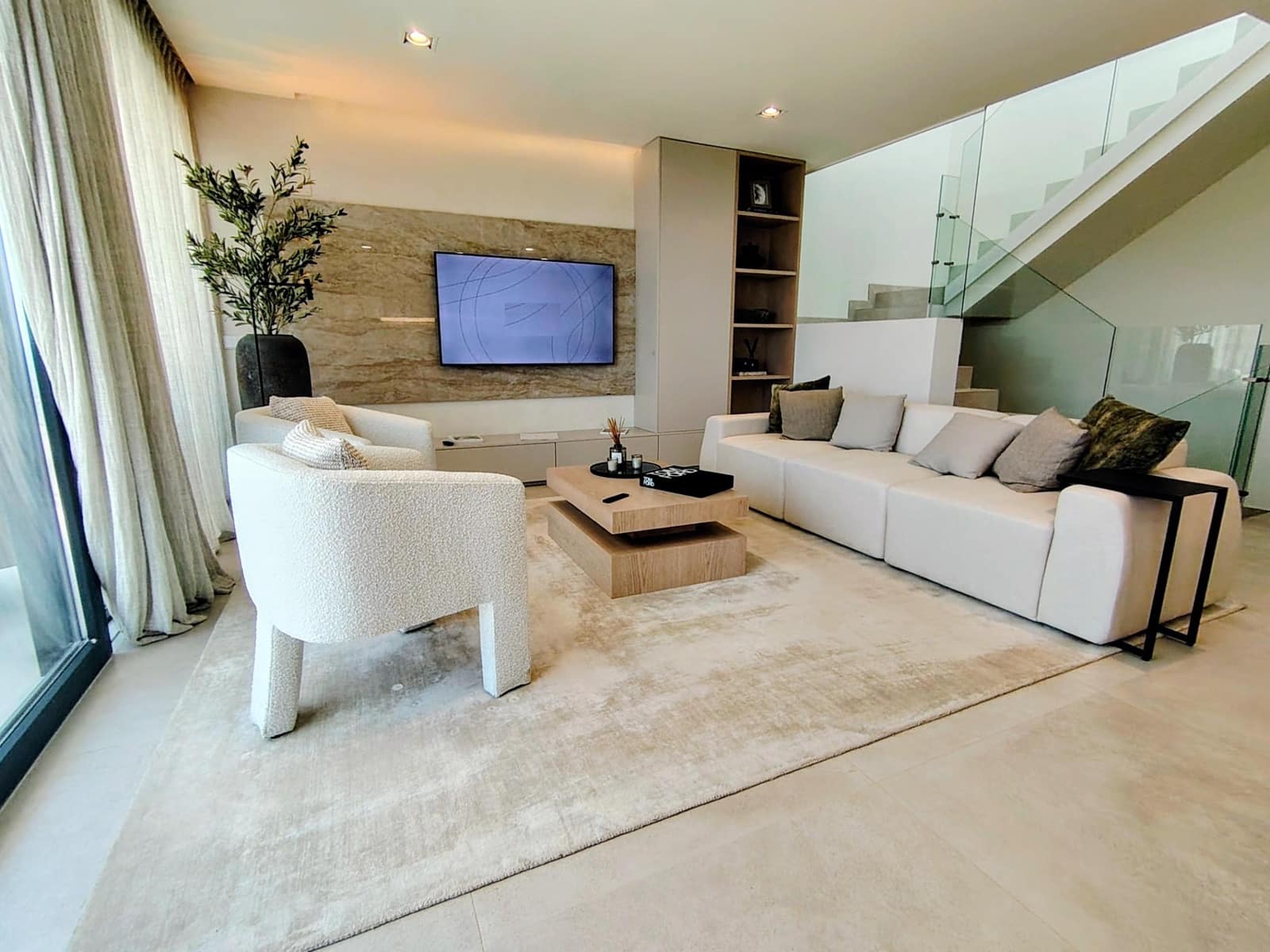 Adosado de 4 habitaciones en Fuengirola en venta con piscina garaje - 1.650.000 € (Ref: 10104265)