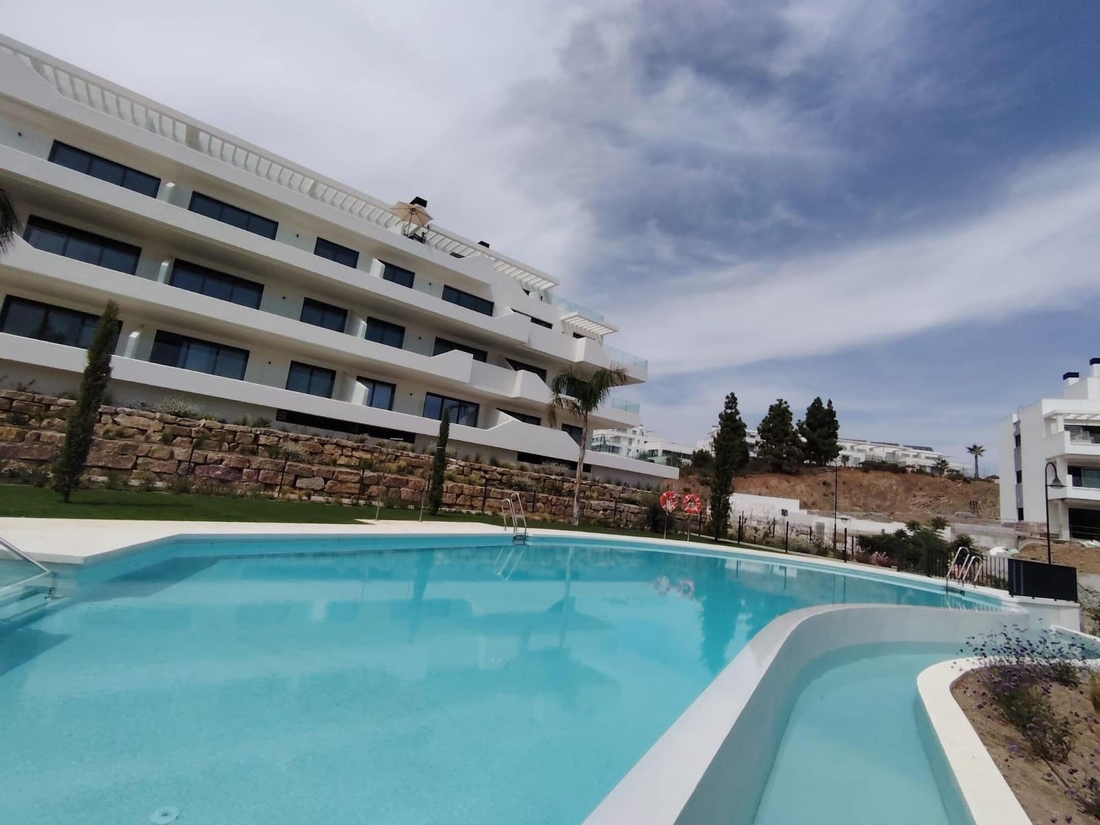 Apartamento de 3 habitaciones en Mijas en venta con piscina garaje - 580.000 € (Ref: 10106559)