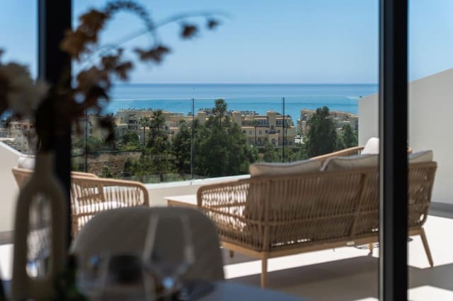 Ático de 3 habitaciones en El Faro de Calaburra - Chaparral, Mijas en venta con piscina garaje - 890.000 € (Ref: 10106562)