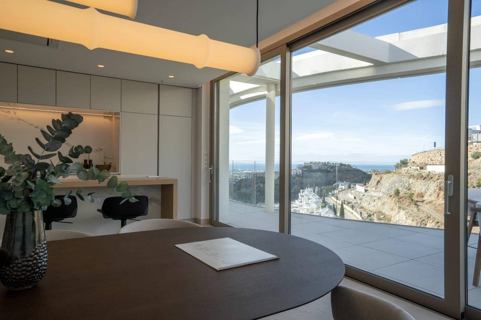 4 slaapkamer Penthouse te koop in Benahavis met zwembad garage - € 2.290.000 (Ref: 10109669)