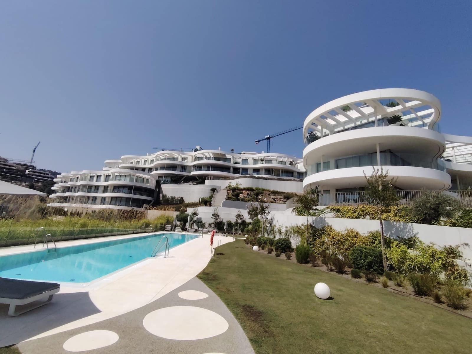 4 slaapkamer Penthouse te koop in Benahavis met zwembad garage - € 2.290.000 (Ref: 10109669)