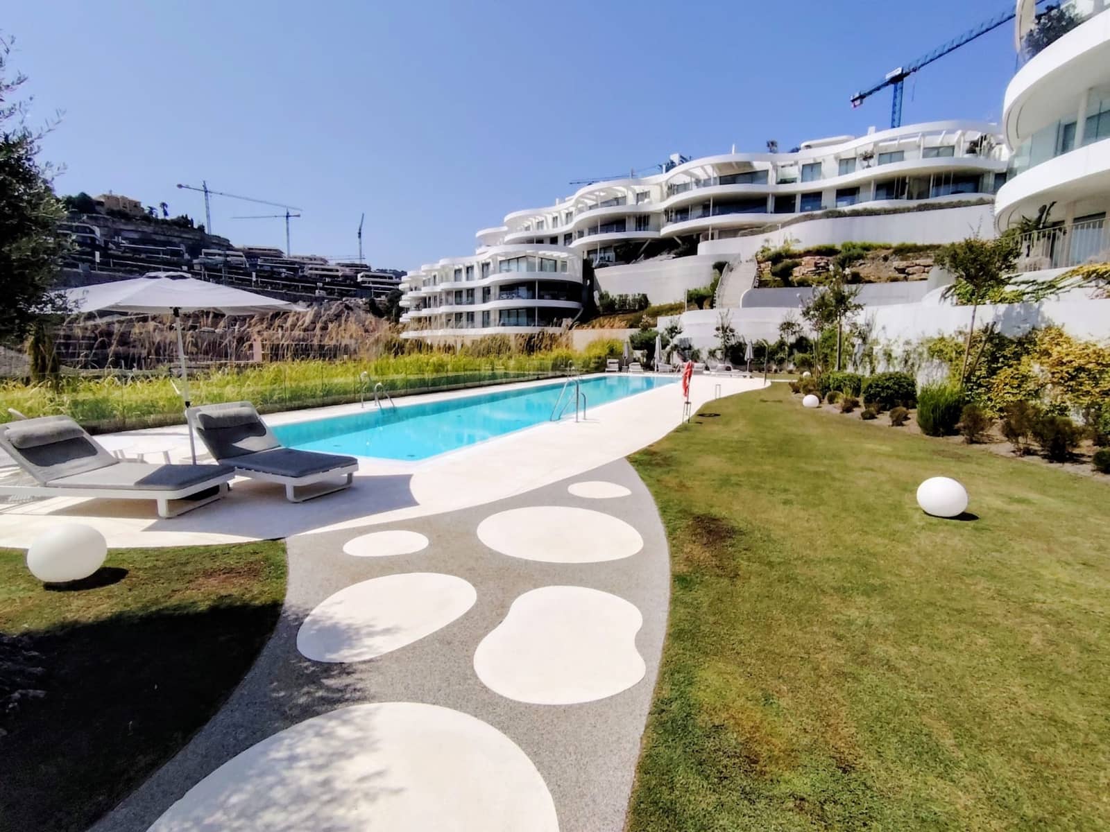 4 slaapkamer Penthouse te koop in Benahavis met zwembad garage - € 2.290.000 (Ref: 10109669)
