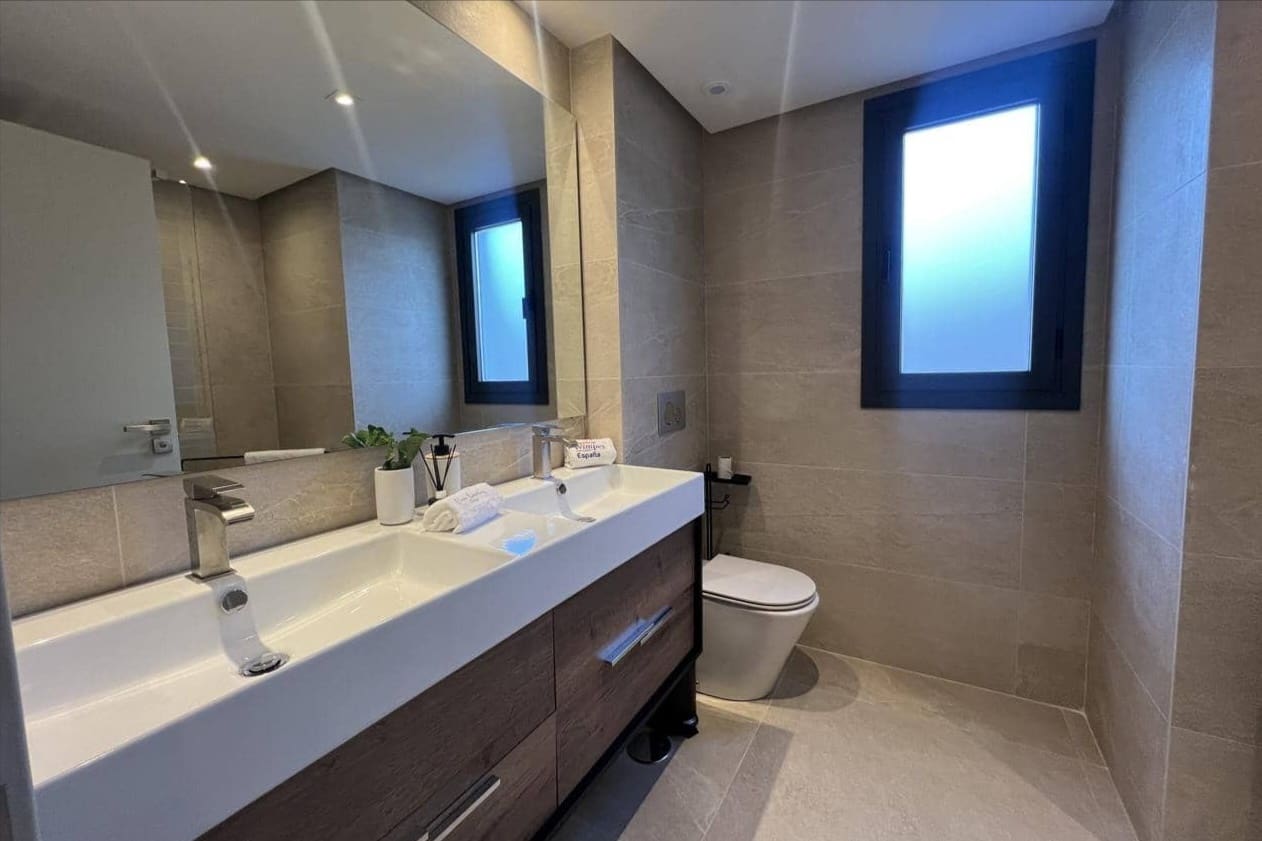 2 slaapkamer Appartement te koop in Benahavis met zwembad garage - € 499.000 (Ref: 10110218)