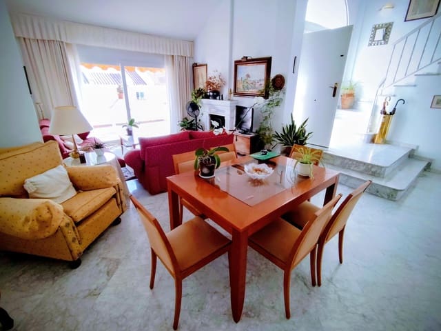 6 chambre Villa/Maison à vendre à San Francisco, Malaga ville avec garage - 1 057 000 € (Ref: 10111240)