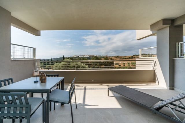 2 soveværelse Lejlighed til salg i Estepona Golf, Estepona med swimmingpool garage - € 370.000 (Ref: 10111245)