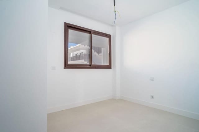 3 makuuhuone Huoneisto myytävänä paikassa Torreblanca, Fuengirola mukana uima-altaan 
autotalli - 550 000 € (Ref: 10115445)