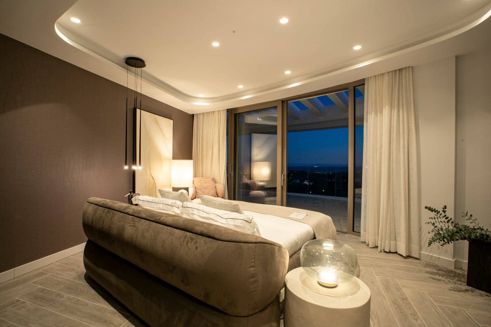 3 bedroom Penthouse for sale in Benahavis with pool garage - € 3,994,500 (Ref: 10121146)