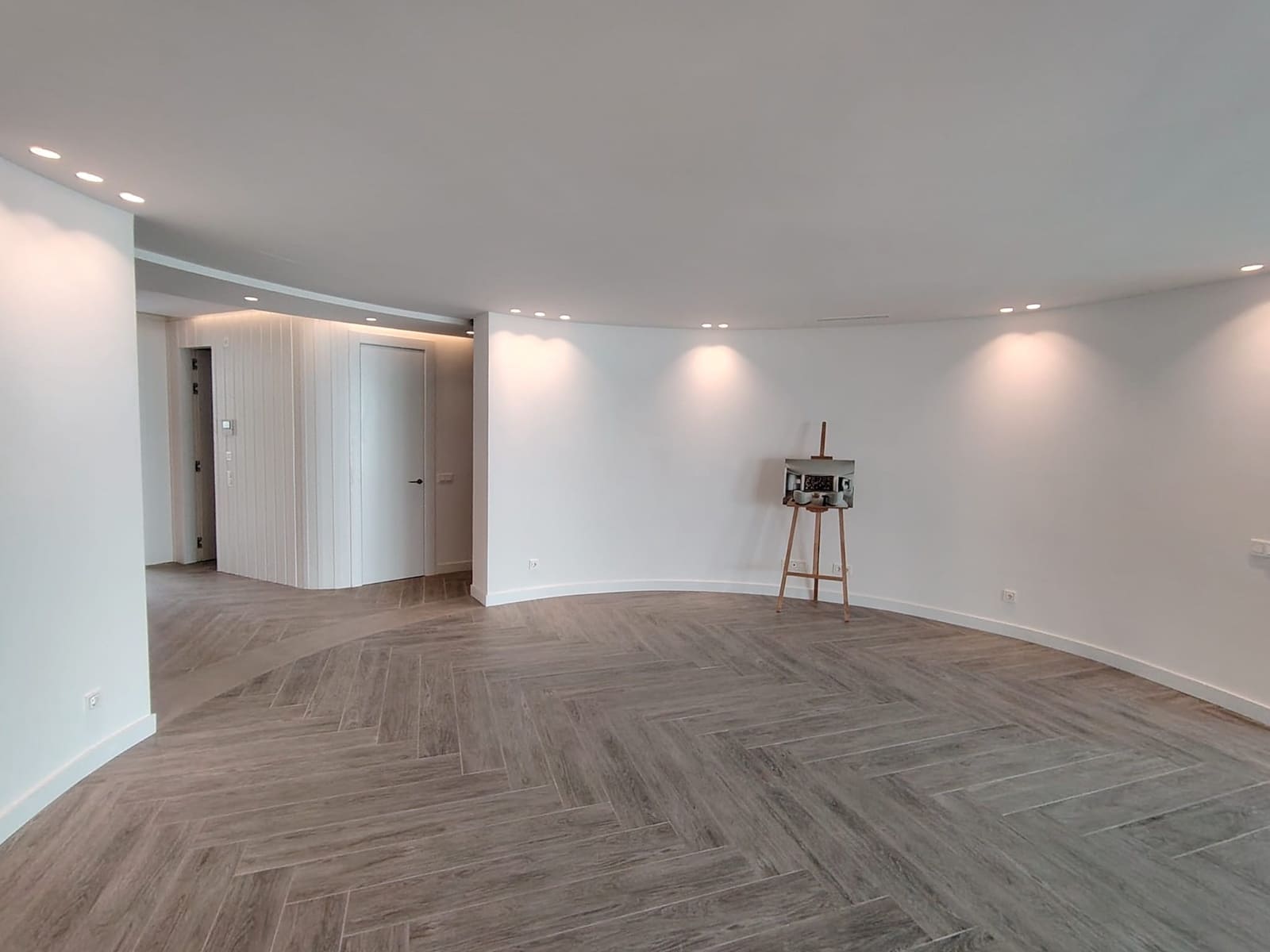 3 quarto Apartamento para venda em Benahavis com piscina garagem - 2 789 500 € (Ref: 10123366)