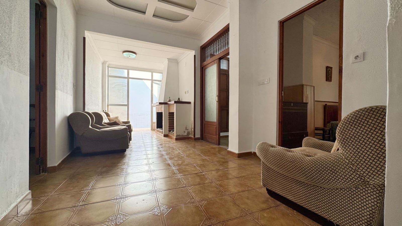 Piso de 4 habitaciones en Pego en venta con garaje - 140.000 € (Ref: 10140058)