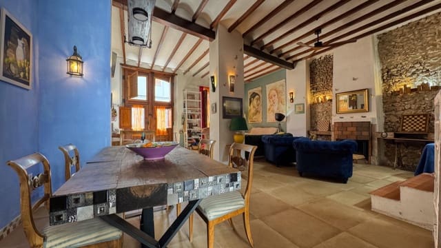 Casa de 5 habitaciones en Pego en venta - 299.000 € (Ref: 10140061)