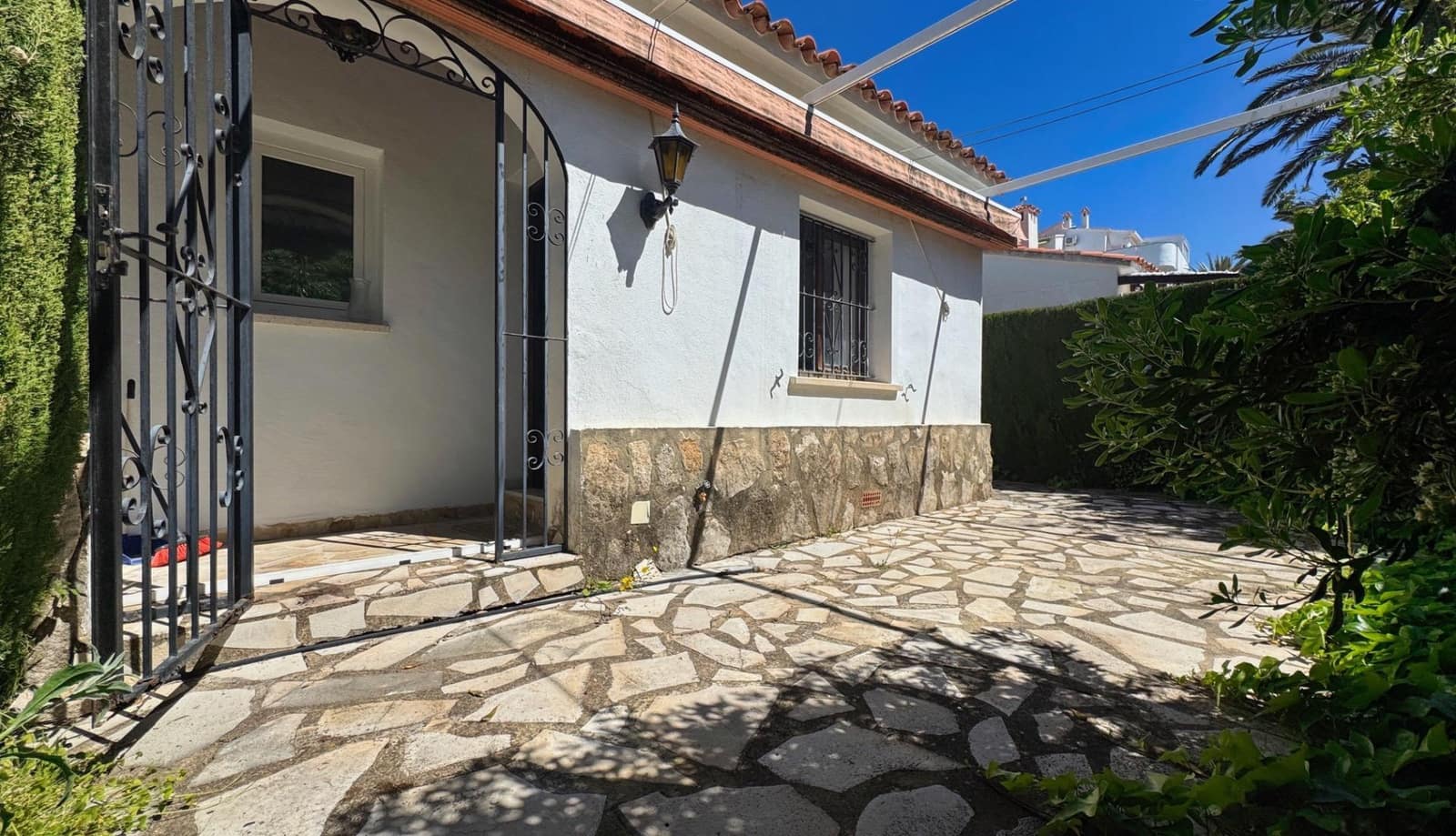 2 sypialnia Dom szeregowy na sprzedaż w Denia z basenem - 280 000 € (Ref: 10140062)