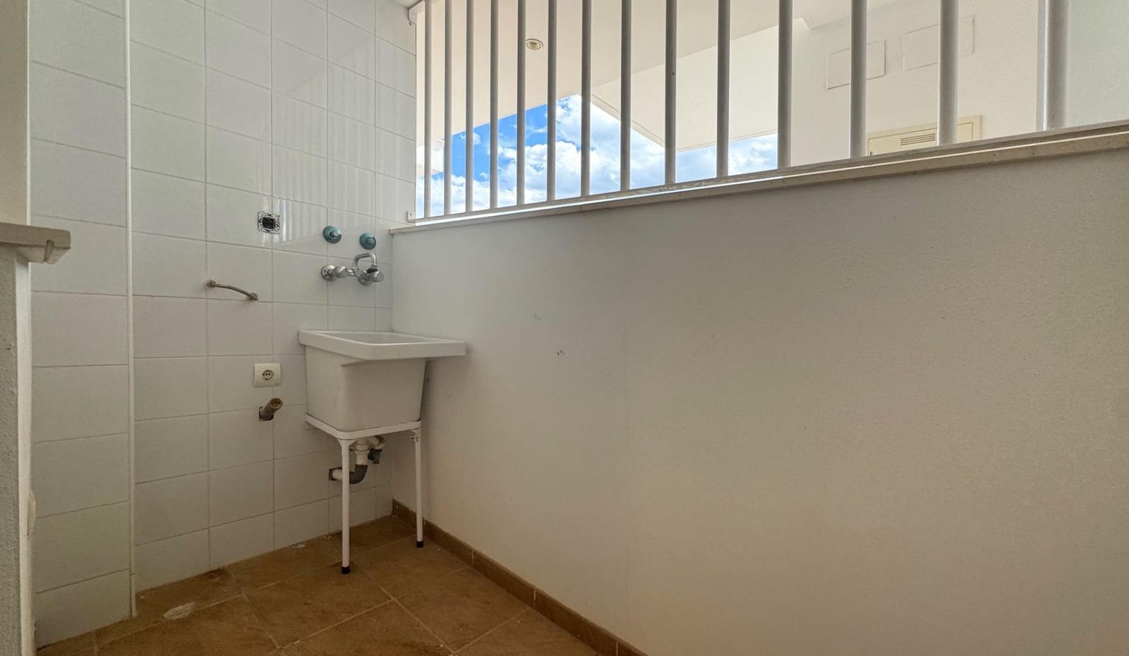 2 soveværelse Lejlighed til salg i Pego med swimmingpool garage - € 245.000 (Ref: 10140063)