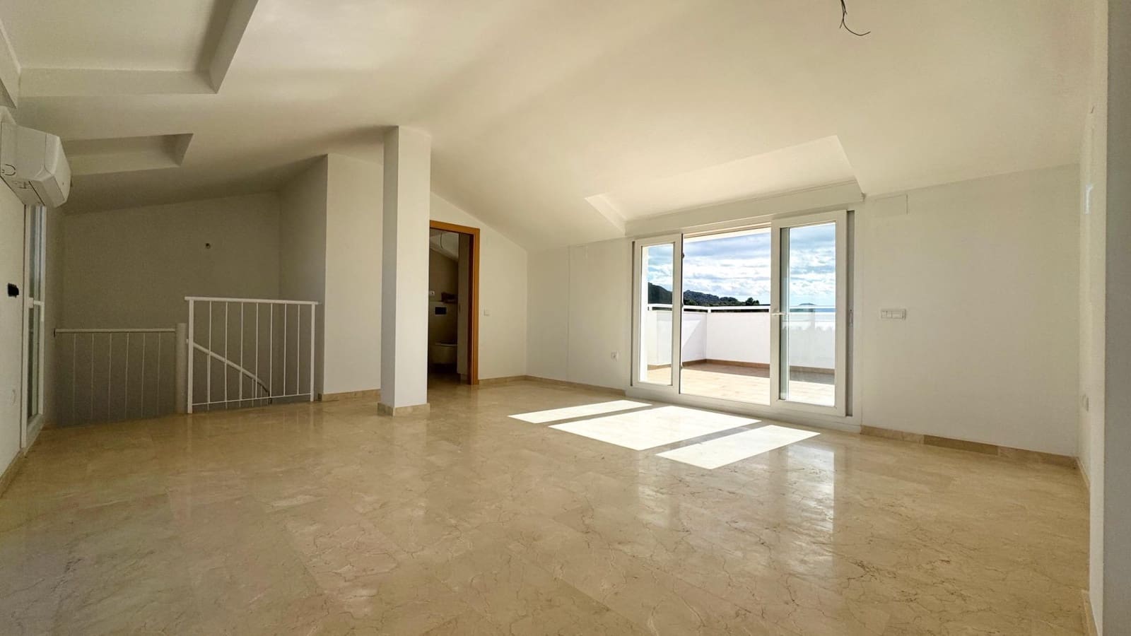 3 soveværelse Penthouse til salg i Monte Pego med swimmingpool garage - € 389.000 (Ref: 10140064)