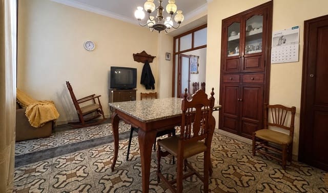 Casa de 3 habitaciones en Pego en venta - 115.000 € (Ref: 10140068)