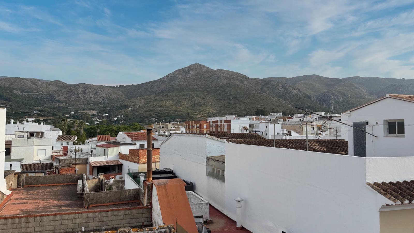 Casa de 3 habitaciones en Pego en venta - 115.000 € (Ref: 10140068)