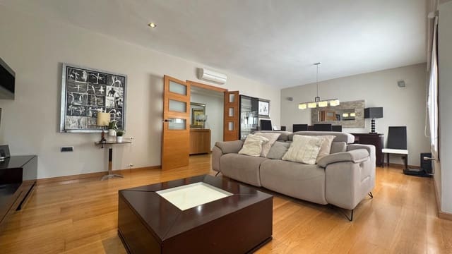 4 quarto Apartamento para venda em Pego com garagem - 220 000 € (Ref: 10140070)