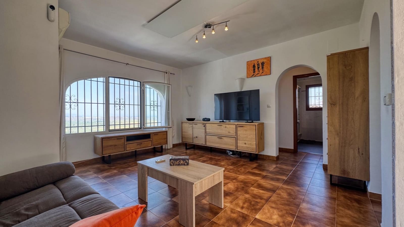 Chalet de 4 habitaciones en Pego en venta con piscina - 425.000 € (Ref: 10140071)