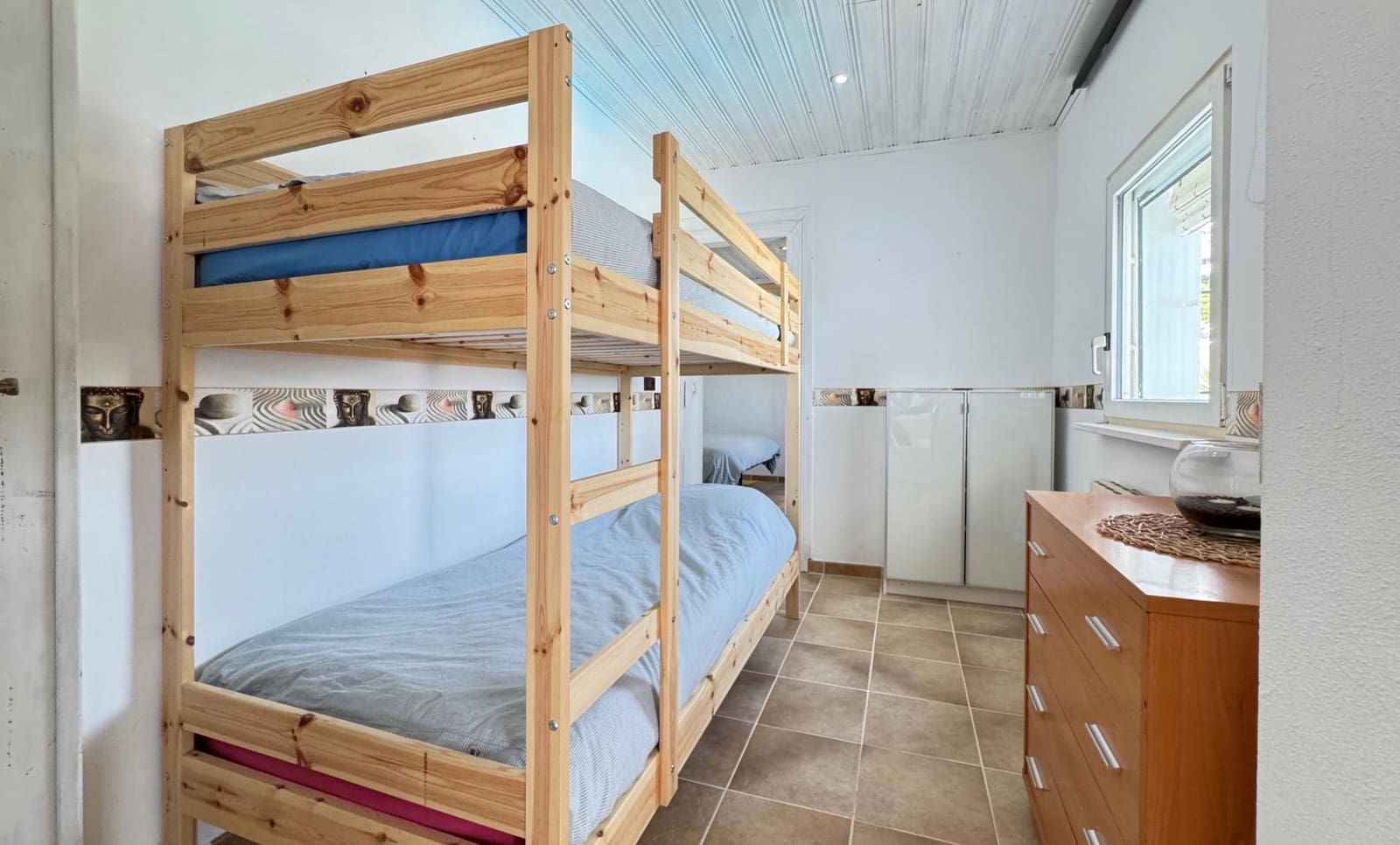 Chalet de 4 habitaciones en Pego en venta con piscina - 425.000 € (Ref: 10140071)