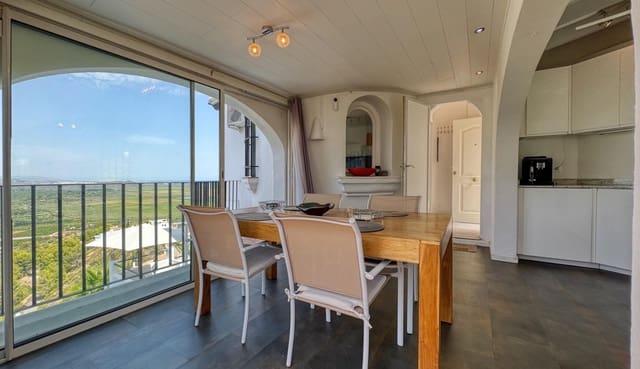 Chalet de 4 habitaciones en Pego en venta con piscina - 425.000 € (Ref: 10140071)