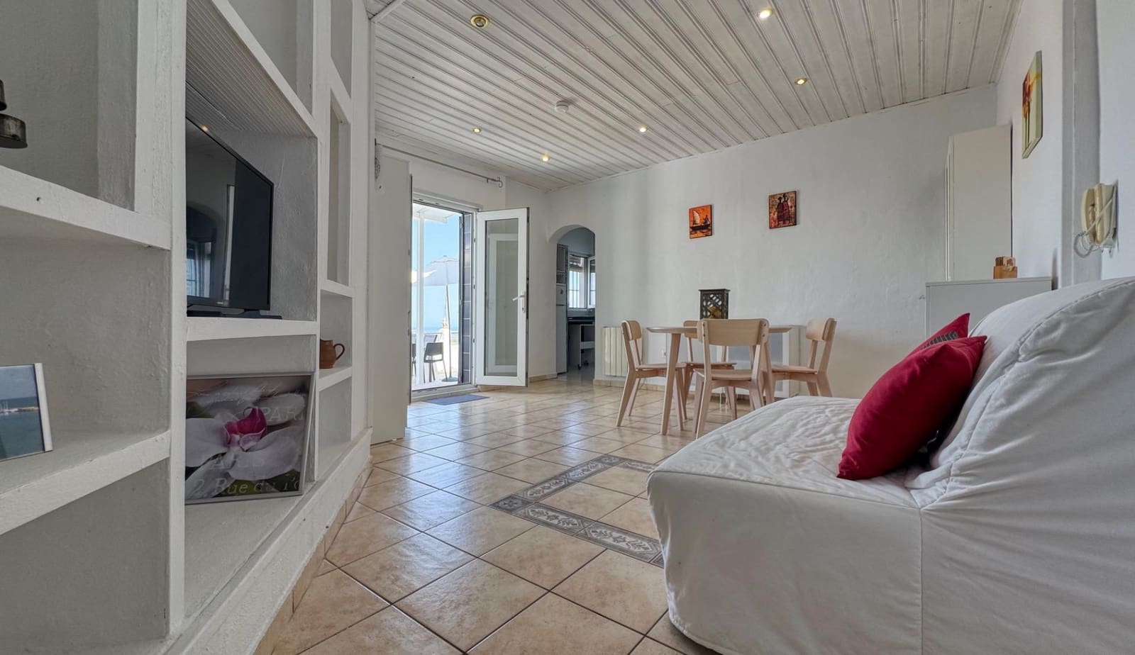 Chalet de 4 habitaciones en Pego en venta con piscina - 425.000 € (Ref: 10140071)