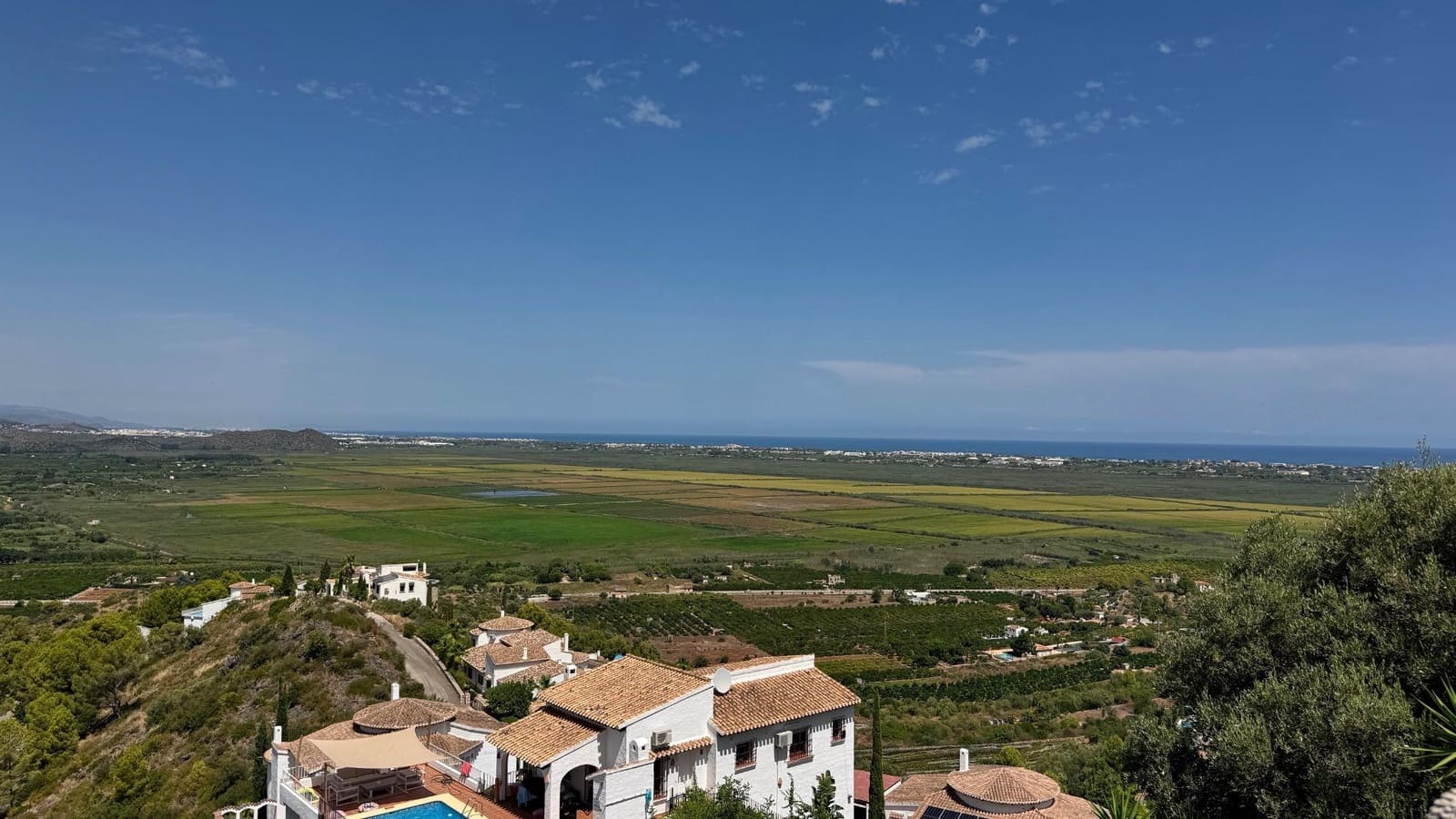 Chalet de 4 habitaciones en Pego en venta con piscina - 425.000 € (Ref: 10140071)