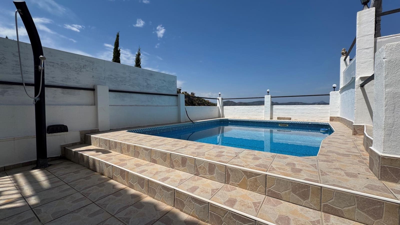 Chalet de 4 habitaciones en Pego en venta con piscina - 425.000 € (Ref: 10140071)