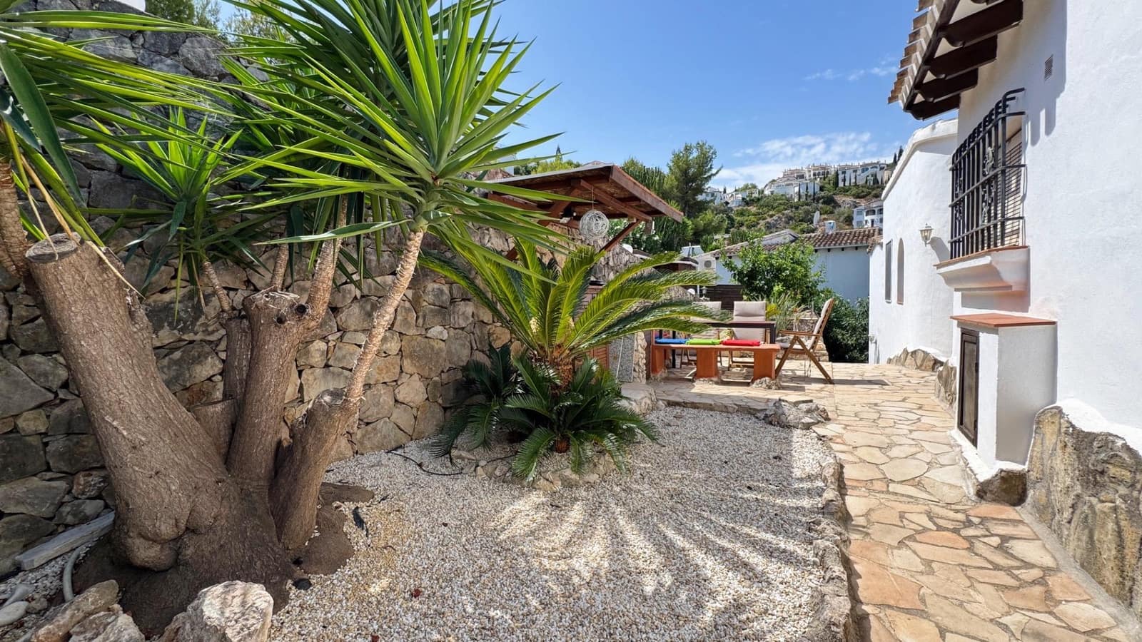 Chalet de 4 habitaciones en Pego en venta con piscina - 425.000 € (Ref: 10140071)