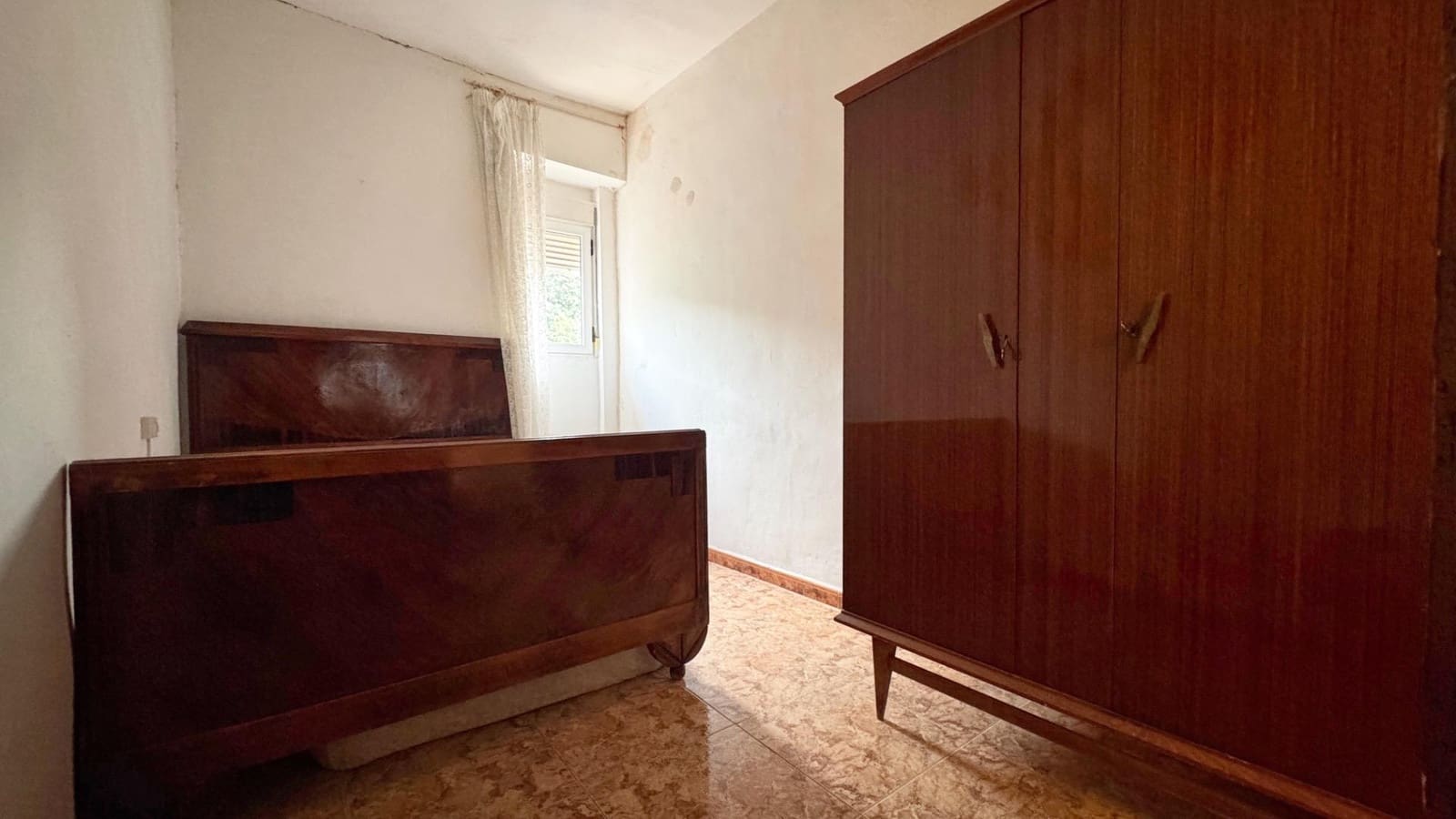 4 quarto Casa em Banda para venda em Benirrama com garagem - 140 000 € (Ref: 10140073)