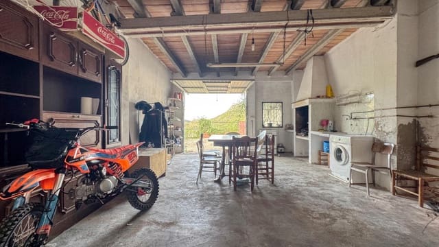 4 quarto Casa em Banda para venda em Benirrama, Vall de Gallinera com garagem - 140 000 € (Ref: 10140073)