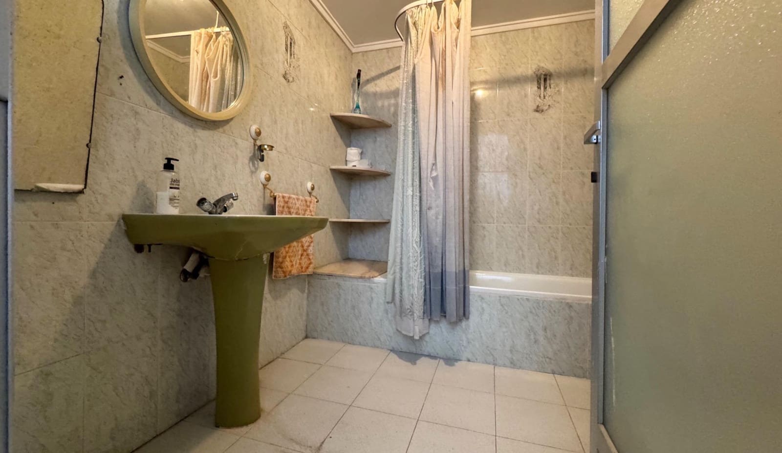4 quarto Casa em Banda para venda em Benirrama com garagem - 140 000 € (Ref: 10140073)