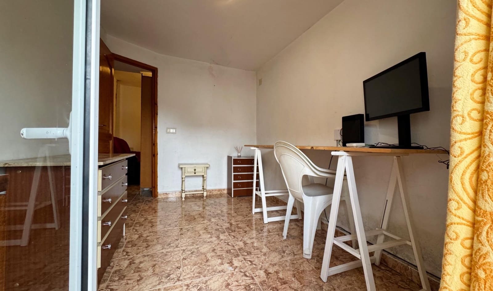 4 quarto Casa em Banda para venda em Benirrama com garagem - 140 000 € (Ref: 10140073)